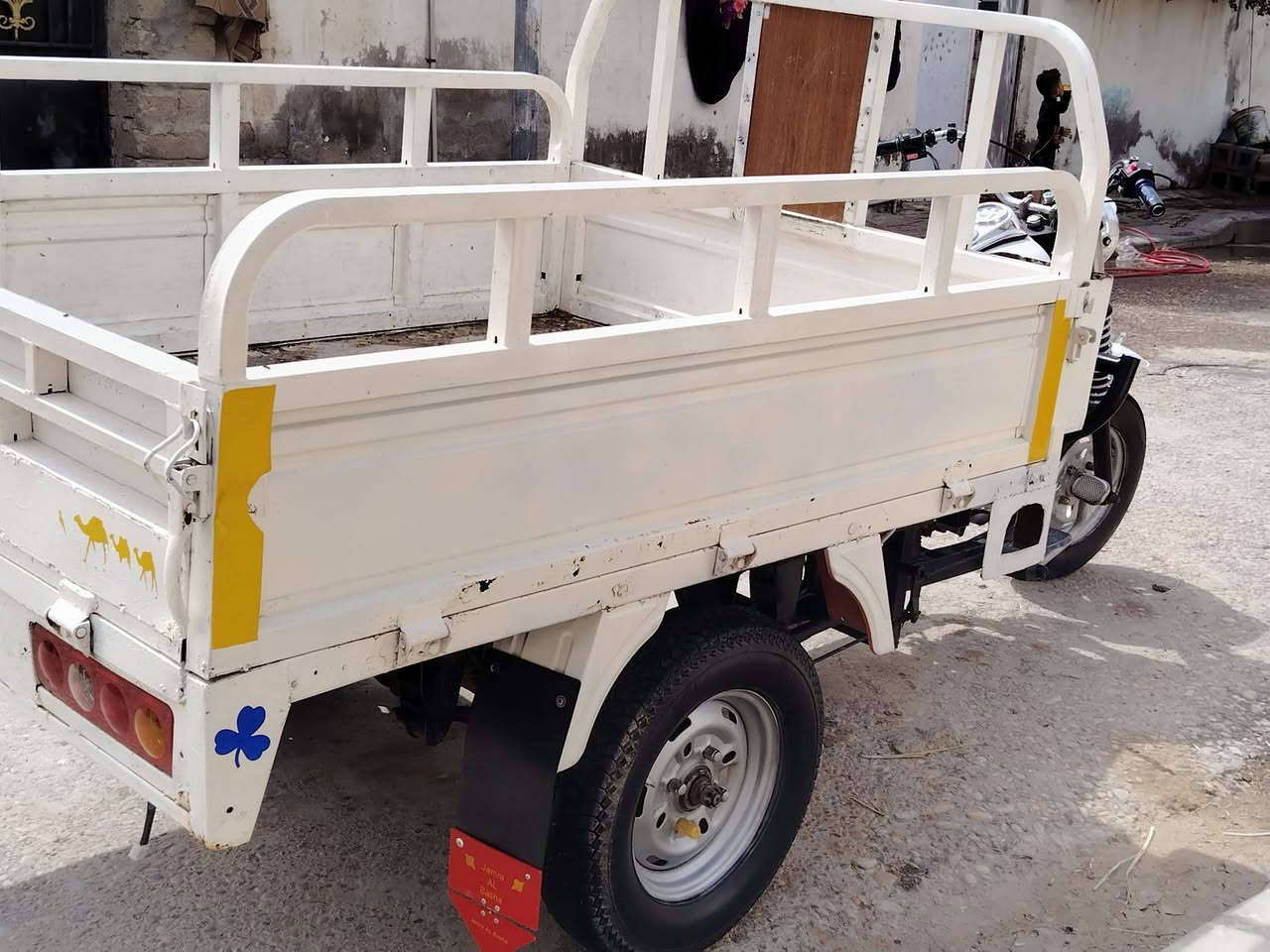 دايون موديل ١٤ بسمي محرك قبل شهر بدلته مكفوله سعر مليون و٢٠٠ لمجر ناحيه لعدل ***********
