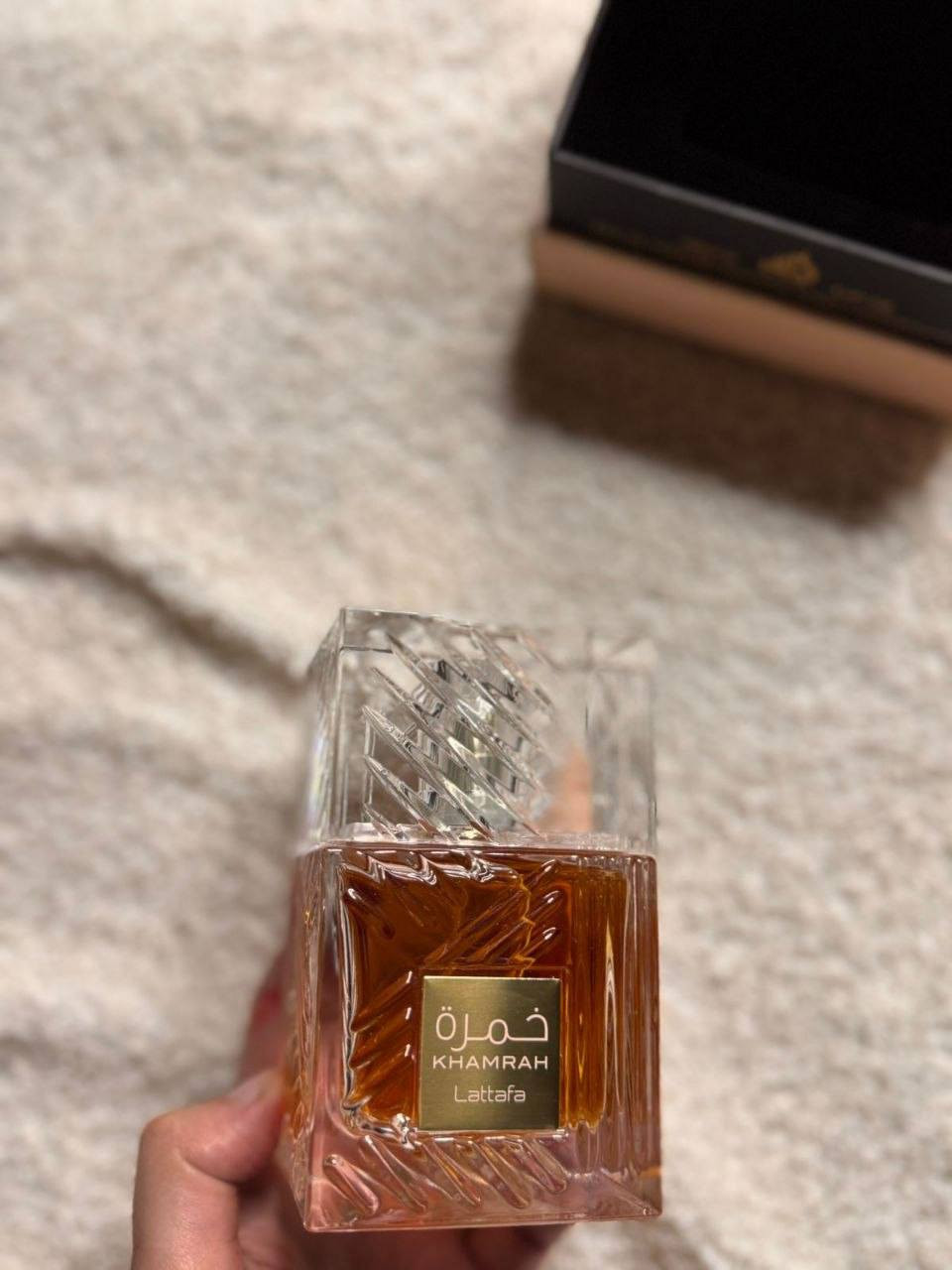 عرض خا ص💰🔥 

عطر خمره من شركة  لطافه ،💖

عطر لكلا الجنسين ❤️❤️

عطر خمرة من لطافة ..🔥

قنبلة بالثبات والفوحان ⚡

عطر متفرد انيق جذاب وعصري 

تحفة فنية لعشاق التميز والفخامة 🖤

#توصيل_كافة_المحافظات

#عطور_مكياج_اكسسوارات


**إذا كنت صاحب هذا الإعلان وتريد حذفه لأي سبب، رجاءا أرسل رسالة إلى الدعم الفني**