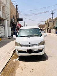 سياره جمبي H1 الموديل 2014 كفاله عامه ميكانيكيا  وحداديه  والقشر على ا...