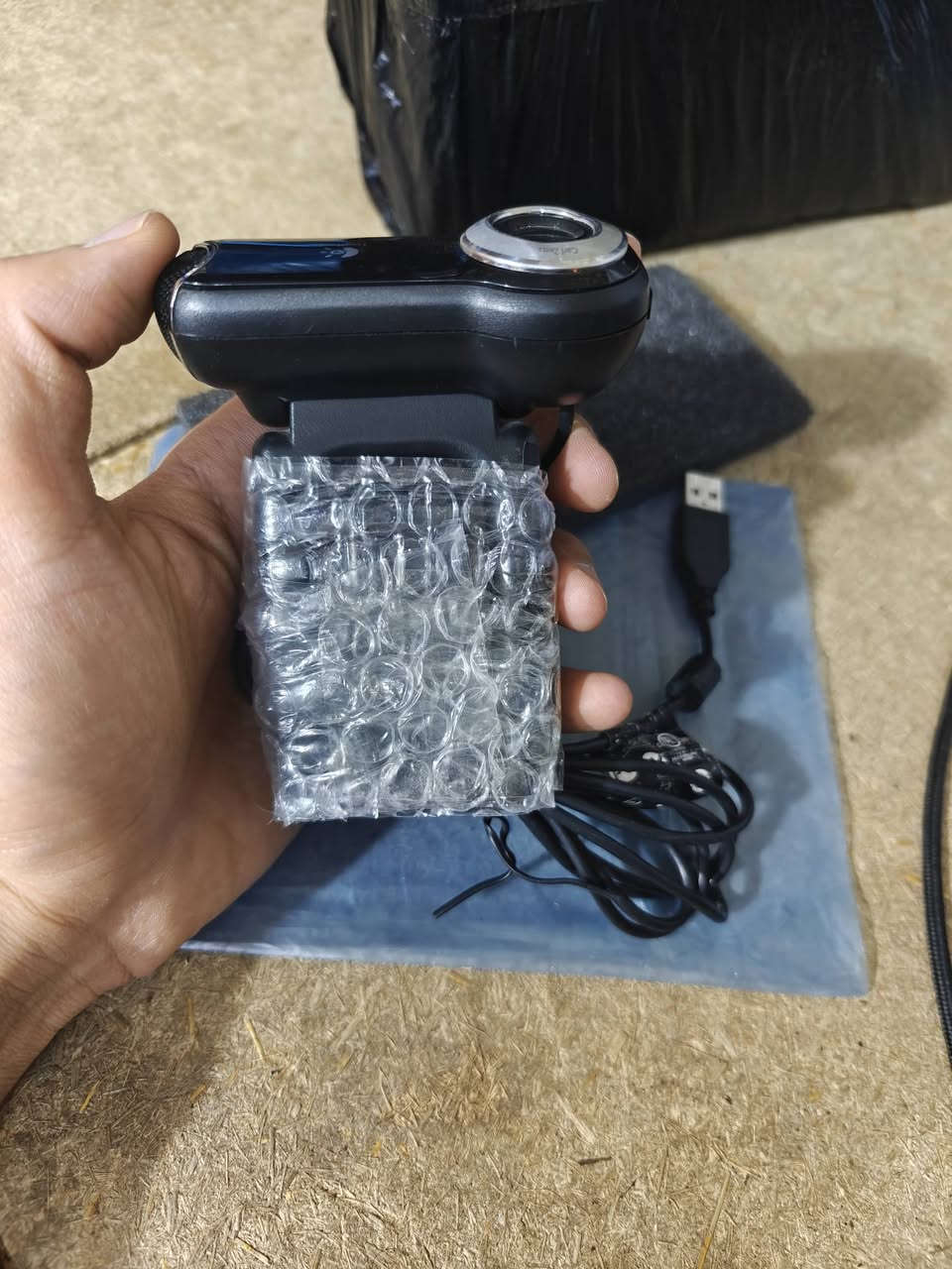 ويب كام لوجتك اصلي شرط بهذا الشكل وزن ثكيل خلو سعر وبالعافية


**إذا كنت صاحب هذا الإعلان وتريد حذفه لأي سبب، رجاءا أرسل رسالة إلى الدعم الفني**