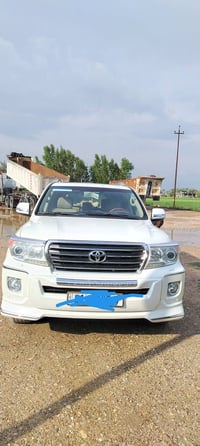 سيارة لاندكروزر للبيع موديل 2013بريم اصل مال جناي تخم تاير محرك6سلندر ...