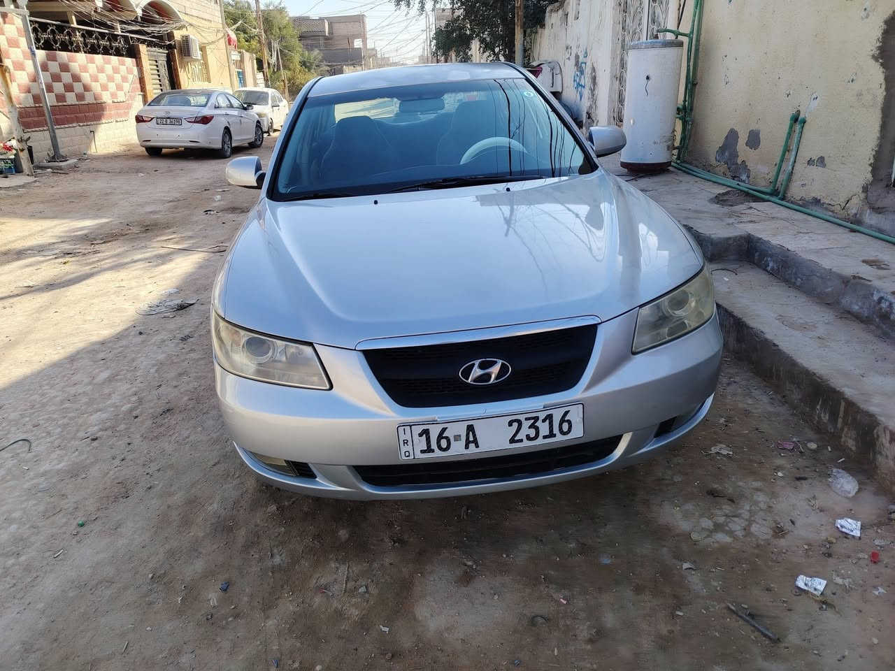سلام عليكم سياره للبيع سوناته مصبوغه احزام جماليه موديل 2006 بسمي مكينه وكير وحداديه وتبريد مكفوله ***********
