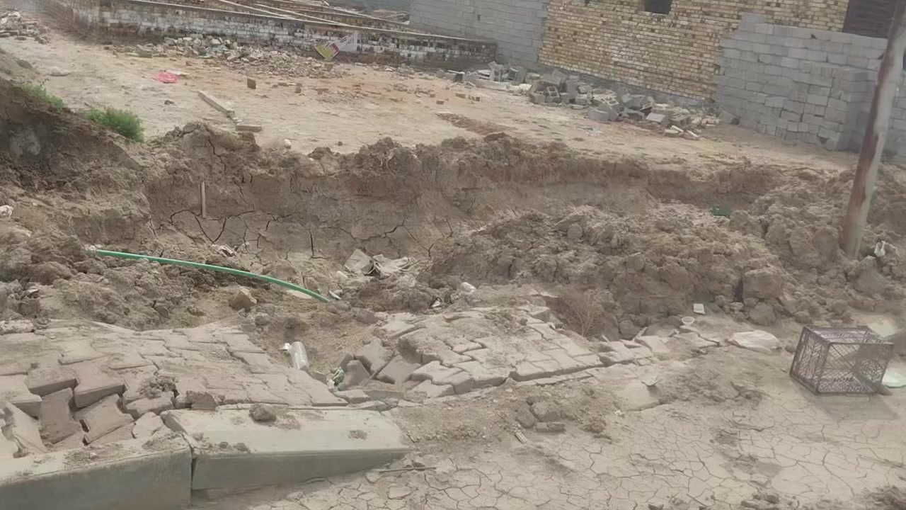 180 متر مجمع عزيز شريف خلف عمارات الزيتون عشارع العام ***********
