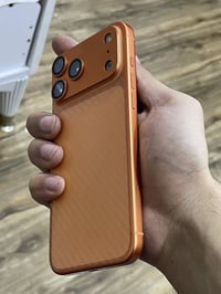 للبيع 📱 ايفون 17 برو ماكس لون برتقالي الشحن 119 مرة 🔋 الذاكرة 256 جيجا...