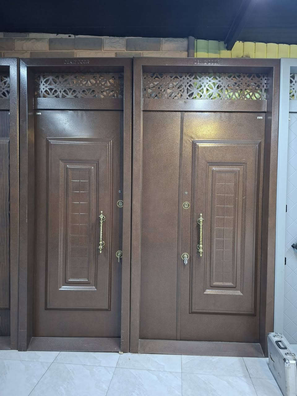 السلام عليكم
ابواب قاصة حديد ٢ ملم حقيقي صبغ حراري ولحيم ليزر داخل تصفيح حديد والياف اقفال تركي ضمان ٥ سنوات
القياسات المتوفرة 
١٠٠×٢٧٠
١١٠×٢٧٠
١٢٠×٢٧٠
١٣٠×٢٧٠
١٤٠×٢٧٠
١٥٠×٢٧٠
١٠٠×٢٩٠
١١٠×٢٩٠
١٢٠×٢٩٠
١٣٠×٢٩٠
١٤٠×٢٩٠
١٥٠×٢٩٠
يمين ويسار
موجود كميات جملة 
***********
***********
المكان كربلاء
