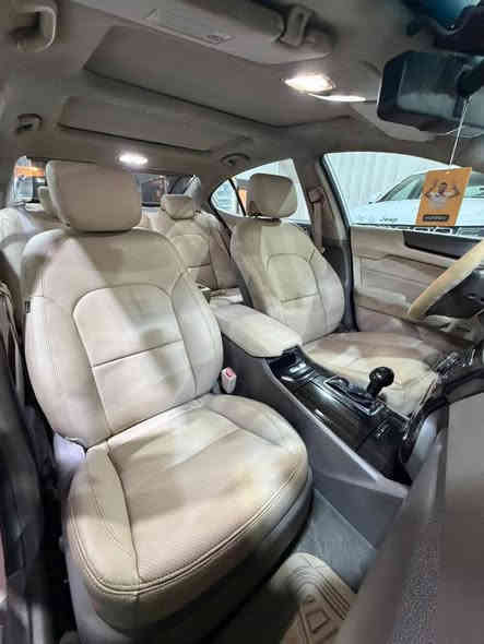 سلام عليكم
من رخصه الأدمن والإخوان بلكروب
للبيع كيا كدينزا -Kia Cadenza
وارد خليجي مديل2011
فول مواصفات 1/1vip 
سعه المحرك 3.5دوش
رقم بغداد بأسمي 
سيارة جاهزه ونظيفة من كل نواحي كير محرك كهربائيات جاهزه

للاستفسار ***********
