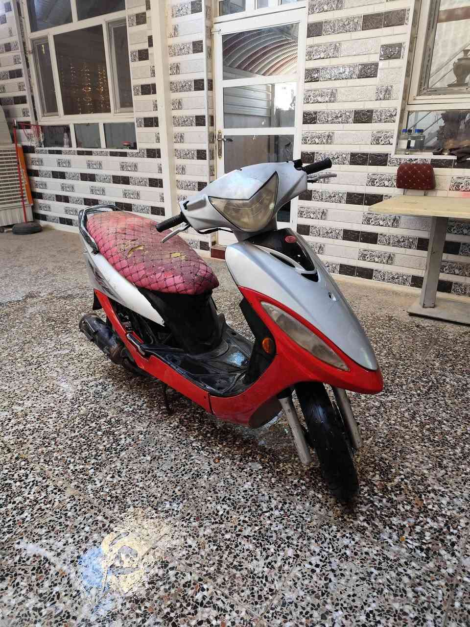 السلام عليكم كامكو جي فور للبيع كهربائيات كلها شغاله سلف هندر شلعه و معدل تشگ الگاع محرك شرط حاويه ما مفتوح  صوت ما تسمعله ما ناقصها اي شي بيها بس لاستيك ولف و شرط حتى ما مبين وياها كفرات بلاديه مختمات سعر 280و بيها مجال شي قليل مكان نجف


**إذا كنت صاحب هذا الإعلان وتريد حذفه لأي سبب، رجاءا أرسل رسالة إلى الدعم الفني**