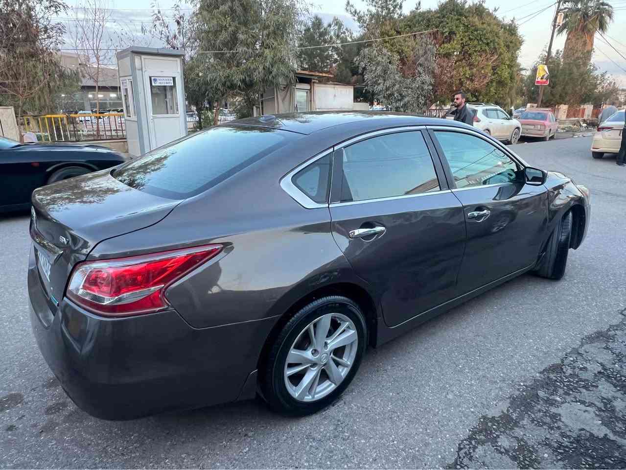 تکایەگەرموشتەری تلفون لۆ خاوەنی بکەرەقەمم داناوە 
سعر ٩٣ ورقە شوێن هەولێر *********** واتساب 
نیسان ئالتیما ٢٠١٣ مواسفات امریکي فوول مواسفات بەس سلاید نیە توماتیک شغال سەیارەکە زۆرزۆرجوانە سەنەوی وهەموو شتەکی نوێیە حیزام سبوغ نیە بە حیزام دەفرۆشم لێدانەکی خەفیفی پشتی هەیە 
عربي
اذا ترید اتصل بلمالک رقم هاتف موجود
سعر ٩٣ورقە مکان اربیل *********** واتساب 
نيسان التیما ٢٠١٣ مواسفات امريکي فوول مواسفات
گیرومحرک وتبرید وتحویل بشرط سنویە ورقم جدید
حزام سبغ شویە خلفي بها ضربە خفیف امامي مابي أربيل, العراق
