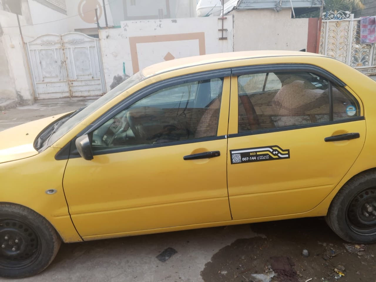 لانسر جديده للبيع 2010 سياره بيهه حزام صبغ السعر 65ورقه بغداد     هاتف ***********
