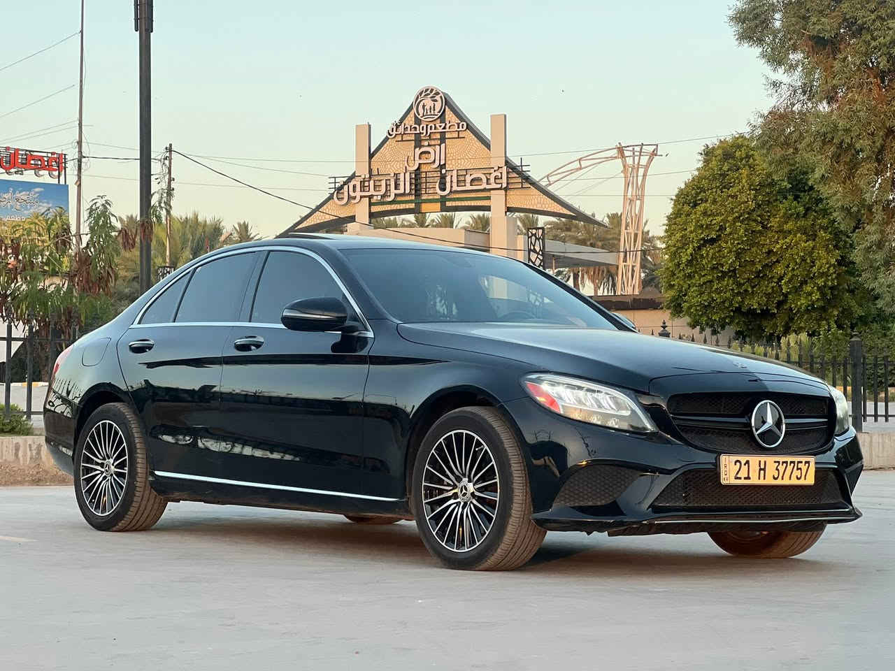 السلام عليكم ماشاء الله
Mercedes C300 2019 تو ويل 

رقم سليمانيه   (باسمي تحويل مباشر )

سلايد
ماشية 45ml

سستم سماعات برومستر

داخل لدات ٦٤ لون

كشنات كهرباء

كشنات تدفئة

رادار امامي

رادار خلفي

نقطه عمياء

اوتو ستوب

حساس امامي خلفي

لايتات زينون ٨ عدسات 

جنطه كهرباء

بصمه ابواب

بصمه تشغيل

شاحن وايرلس

شاشه كار بلي

ويل ١٩ اصلي

وبعد بيها هواي مواصفات معروفه 

السياره تضليل بالسنوية

وارد امريكي حادثها فقط دعاميه خلفي ) صبغ جاملغ خلفي نصه 
بونيد كلير من امريكا  فقط بدون دواخل  (بدون ايرباك )

المحرك والكير مكفولات من الفتح والتبديل

#السعر مناسب جداً 198

مكانها اليرموك 

للاستفسار: ***********
