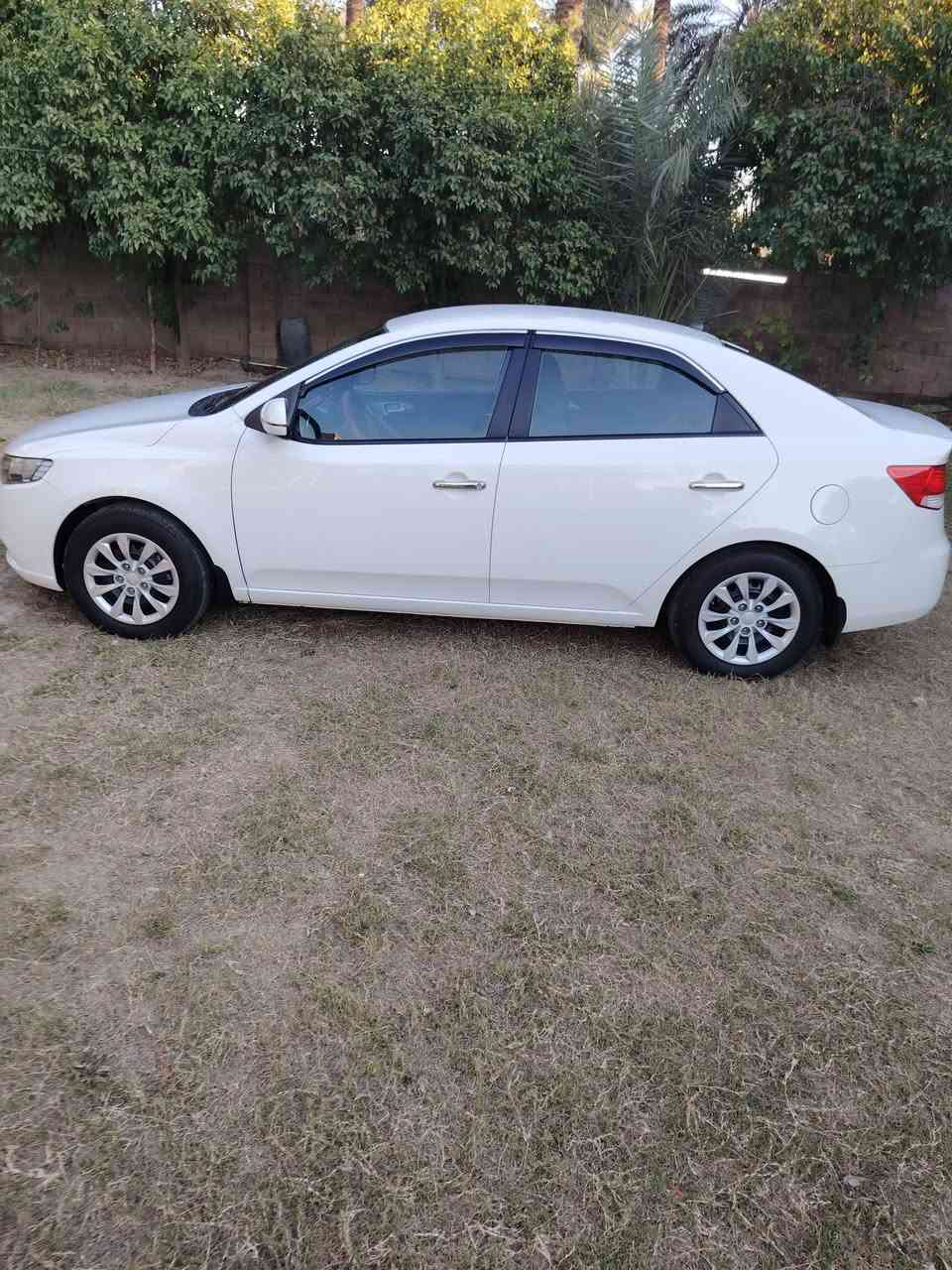 للبيع سيراتو 2013 مكفول ماشية 150 فقط تحكم ستيرن اشاير بالمري تحكم بالمري حساسات خلفية السيارة نظافة ١٠٠٪مثل ماموضحة بالصور والسونار رقم جديد دولي سنوية جديدة 2030 وبسمي السعر المطلوب 122
العنوان واسط الزبيدية
***********
