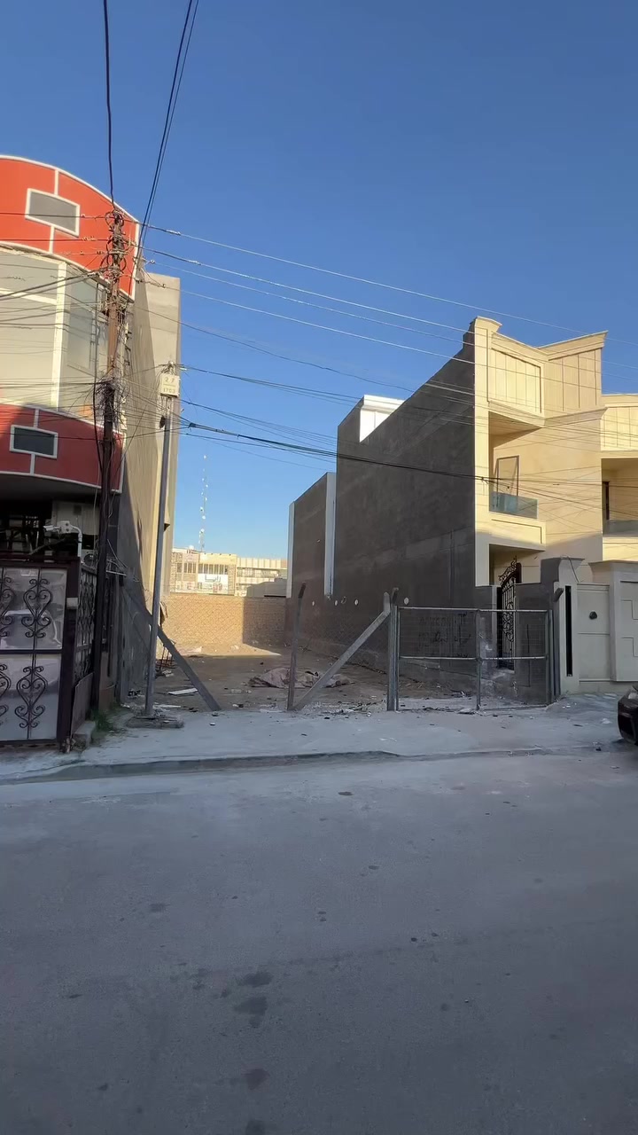 🔴 شركة أملاكنا 🔴   
شريكك نحو عقار آمن
🌹 قطعة ارض للبيع 🌹
  بمساحة  200 م واجهه  8  م 
في السيدية -   مربع الاقصى

🔴  لمعرفة السعر التعليق برقم (1) 

wa.link/myprlh. 🟢 واتساب👇

للأستفسار 
مراسلة الصفحة او الاتصال على الرقم 
☎️ ***********  - *********** ☎️
او مراجعة شركة املاكنا للاستثمار العقاري 📍
في السيديه شارع 40 جهه الاطفاء
لتحميل تطبيق املاكنا
ايفون🔴
https://apps.apple.com/us/app/emlaakna/id6479361703
اندرويد🔴
 https://play.google.com/store/apps/details?id=com.emlaakna.application

#عقارات #اكسبلور #مساحة #بغداد #عقارات_بغداد
