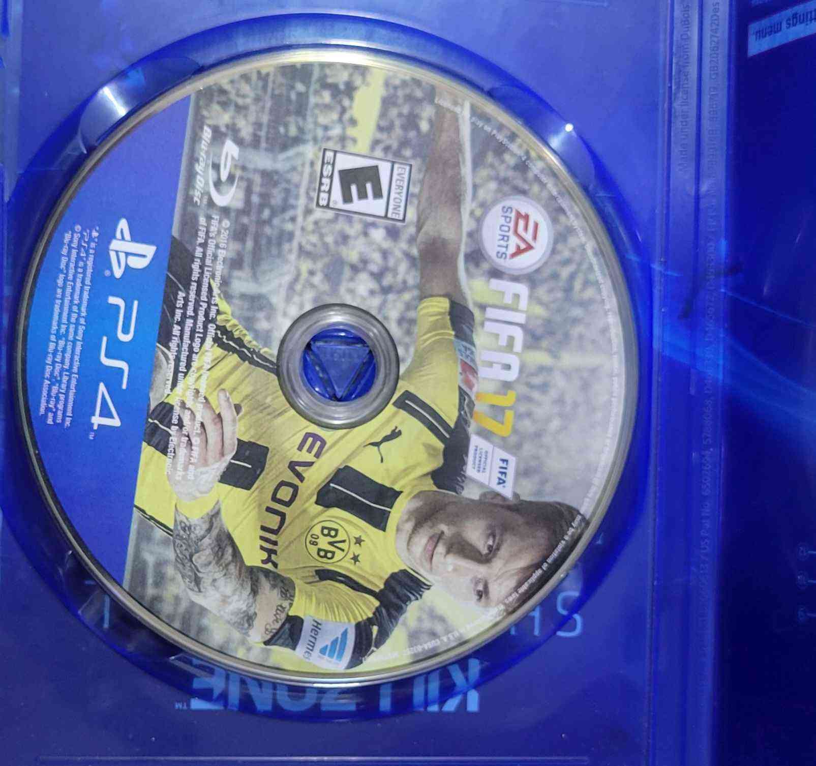 سوني 4 فات مامهكر بي 3 يدات و 5 اقراص gta و ذا لاست اوف اس 2 و فول اوت و كل زون و فيفا 17 السوني ماداخل صيانه نهائيا السعر 180 الف  مكاني دهوك سميل دهوك, العراق


**إذا كنت صاحب هذا الإعلان وتريد حذفه لأي سبب، رجاءا أرسل رسالة إلى الدعم الفني**