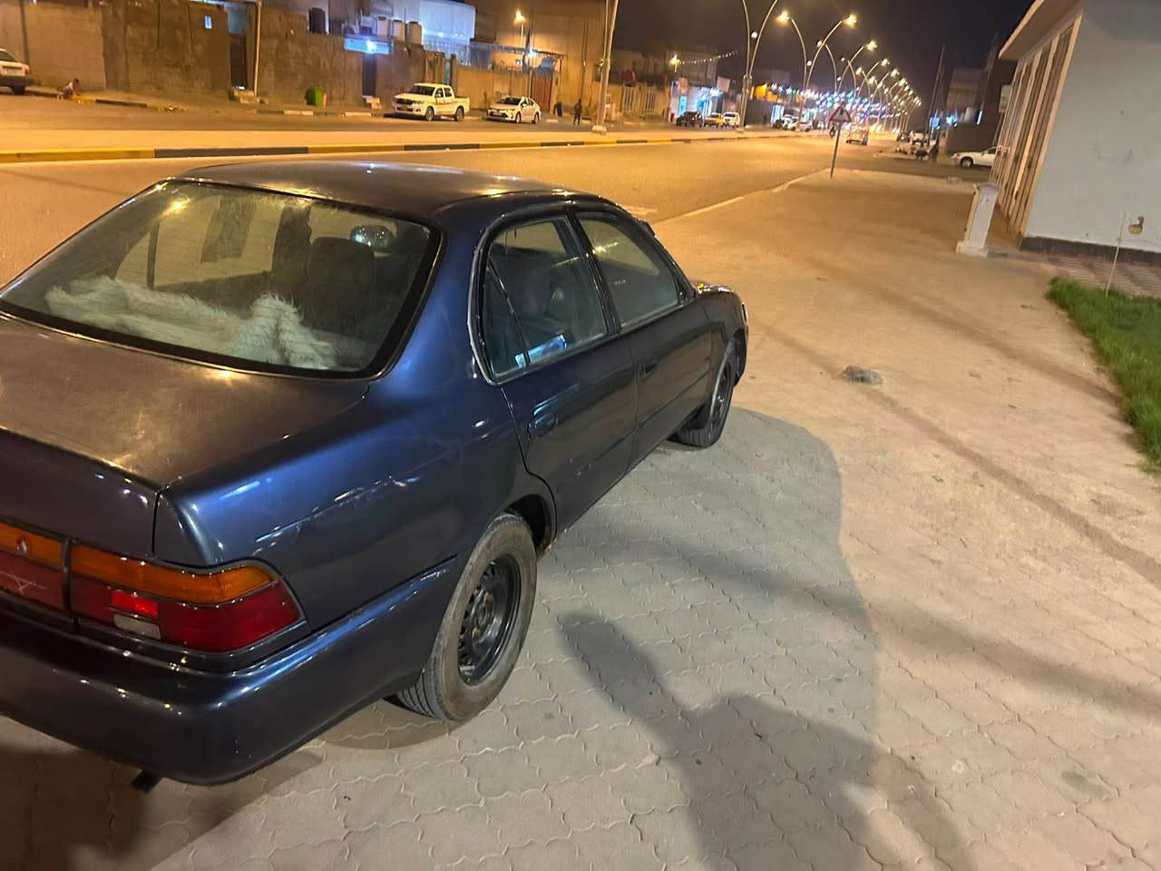 السلام عليكم مكلف بنشر خابرو ع ارقم كورله موديل 92 للبيع السياره رقم بصره السنوية تنتهي 2028 قبل شهر شديت محرك حاويه من الوصل مال المحرك موجود كير جديد مسطره جديده مال تفصيخ زوج تواير جديد مكفولة من النقل والكصه السعر45 بيه مجال مكاني البصره الزبير 
رقم الهاتف *********** بي وتساب البصرة, العراق
