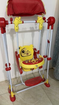 أثاث أطفال • جديدة • قليلة الاستخدام