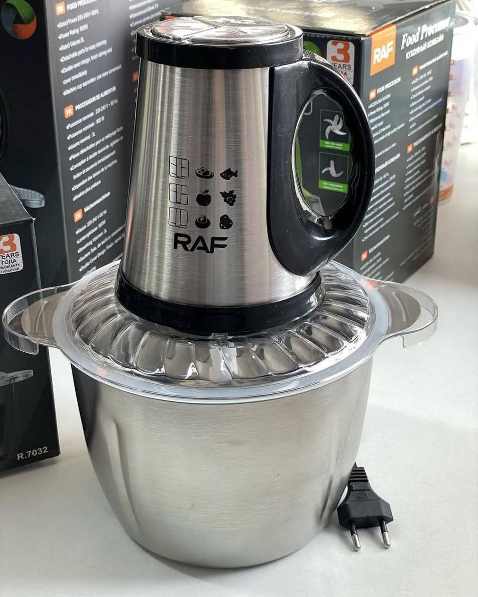 محضرة الطعام من ماركة راف RAF  الأصلية من الفولاذ المقاوم للصدأ ✔️#الاصلي المنشأ ألماني🇩🇪💯

ب 3 سرعات ✔️
1000 واط ✔️
3 لتر ✔️ 
4 شفرات حلزونية ✔️

محضرة راف قادرة على فرم اللحوم والكثير من المكسرات و الخضروات 💯

مصنوعة من الفولاذ حيث أن الهيكل الخارجي لها ستانلس ستيل 💯

محمي بقاعدة مطاطية للحماية من الخدوش 

صنعت شفراتها من الفولاذ القوي المقاوم للصدأ وسهل التنظيف لأنها تعمل
بنظام الشفرات 💯
 #الاصلي المنشأ ألماني🇩🇪💯

🚘 يوجد خدمة توصيل لجميع محافظات العراق


**إذا كنت صاحب هذا الإعلان وتريد حذفه لأي سبب، رجاءا أرسل رسالة إلى الدعم الفني**