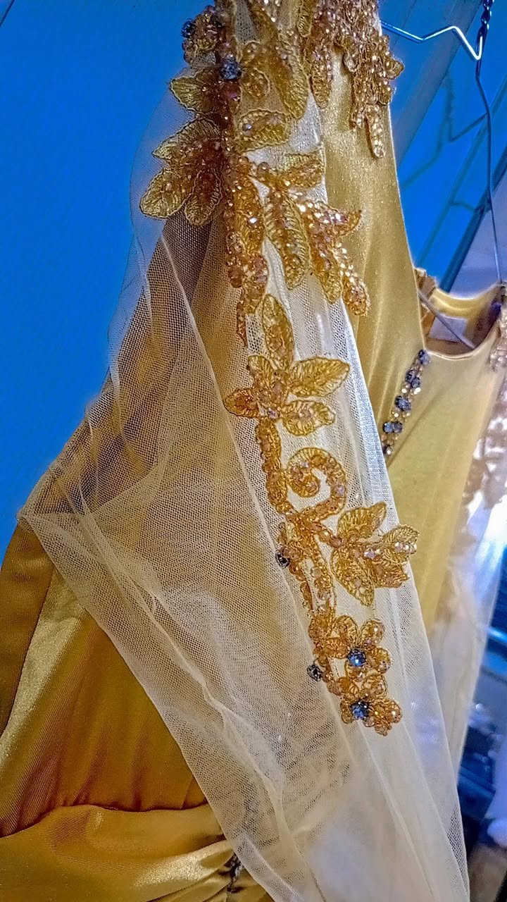 فستان مناسبات  نظيف كلش الخرز شغل ايد والردن شيفون القياس 42 السعر 20 اجنن بلبس


**إذا كنت صاحب هذا الإعلان وتريد حذفه لأي سبب، رجاءا أرسل رسالة إلى الدعم الفني**