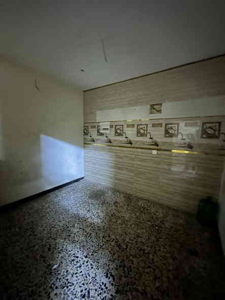 للأيجار في #السيديه🔱
وحده سكنيه طابق اول مساحه 150متر ✔️

تحتوي على 2نوم وصاله ومطبخ وخدمات عدد 2🔶

الأيجار 600 الف قفل 🔒 

موقع السيديه الضباط📍

_______________________________________

للأستفسار اكثر تفضلو بزياره مكتب الطائي للعقار 💎

السيديه شارع المركز عماره عالم الجوكر ✔️

او الأستفسار ع الارقام ادناه 📞↘️↘️ (متوفر واتساب )📌🔛

***********
