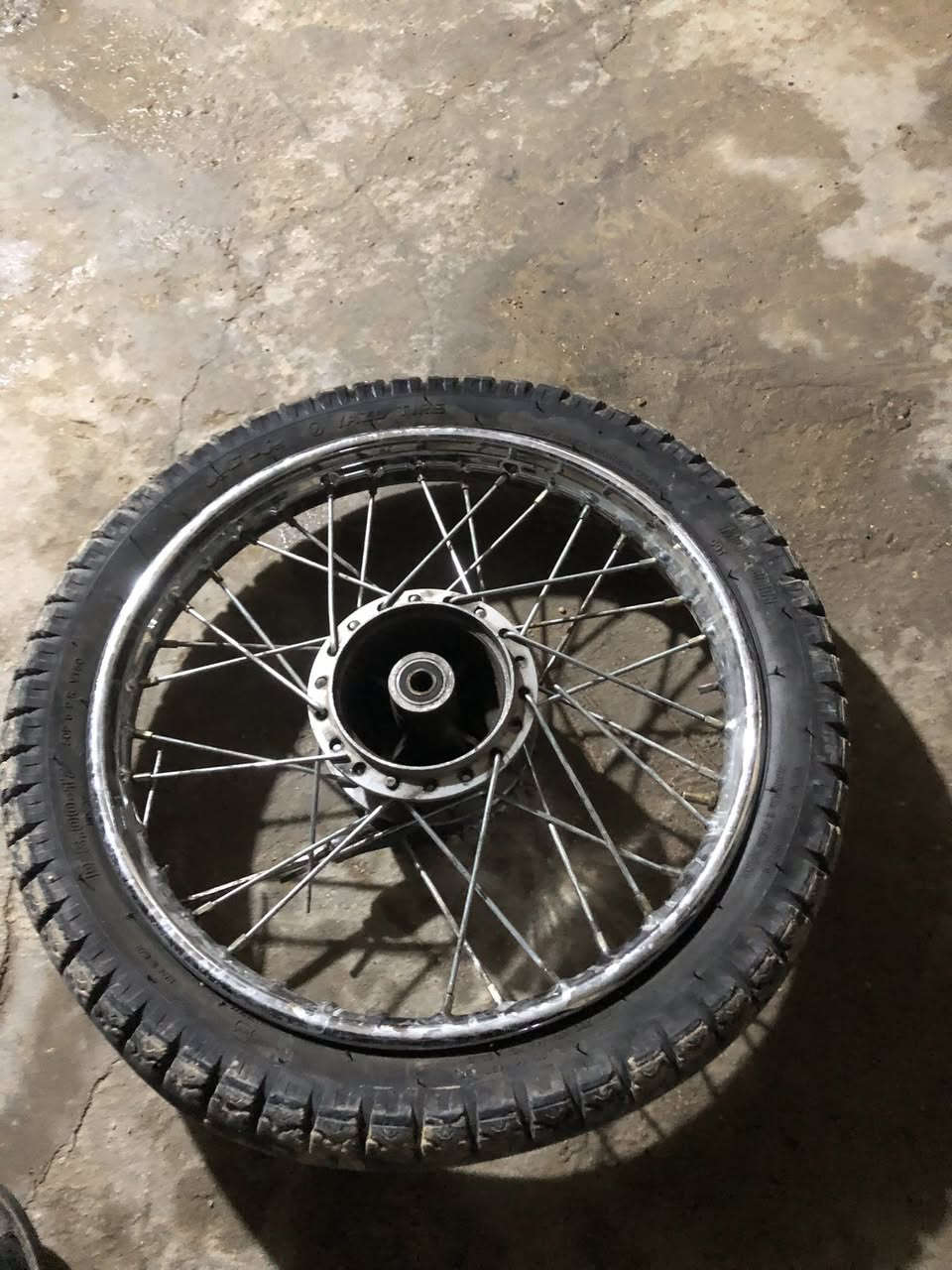 ويل سيم خلفي طاك بي 5 سيام ولايتات ببومه زوج قيم واخذ مكاني 7 كيلو ***********
