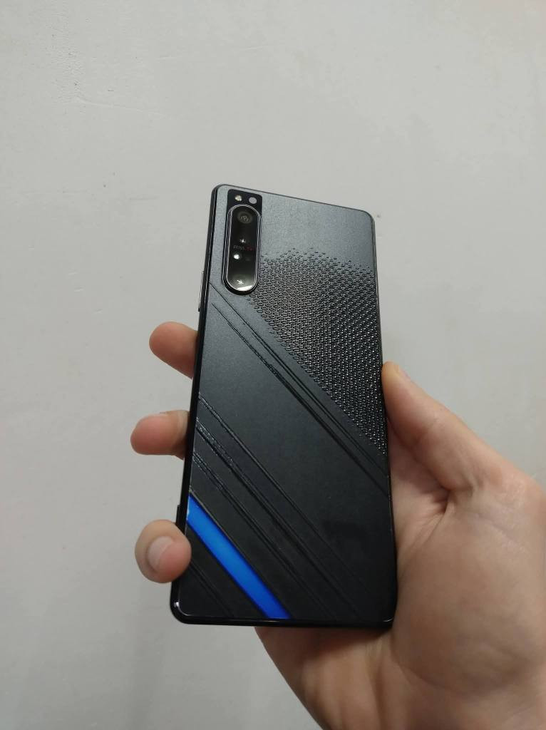 Sony 1 mark 2
فــرۆشتــن و گــۆڕینــەوە

◀خاوێنی98بۆ 99%   لۆک لۆک 
◀رام ٨ و ١٢٨
◀١سیم میمۆری 
▶ snapdragon 865 5g 
◀شاشەی زۆر جوانی 4k  و 120hz
▶ ip 68  دژە ئاو تا قولای ٢ مەتر 
◀کامێرای نایابی 4k و 120 fps ڤیدیۆ
◀تابلێی مۆبایلێکی پتەو بەقوەتە 

◀نرخ :110دۆلار قفل سعر سابت

***********
گەیاندن هەیە دخان, السليمانية
