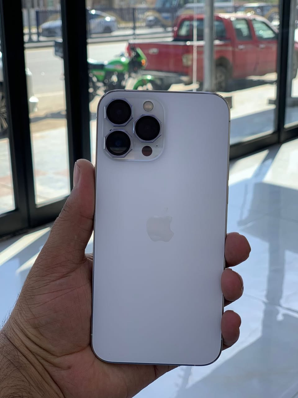 السلام عليكم
13 برو ماكس ذاكره 512
بطارية 95‎%‎
جهاز جديد كلش مكاني كوت 
ملحقات كاملة 
***********
