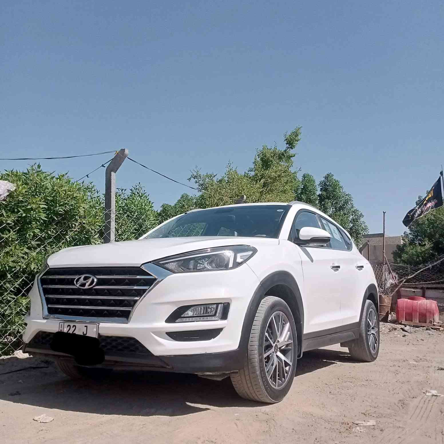 سلام عليكم توسان موديل 2019 شكل2020 سايد بريك بل رجل السيارة فول مواصفات عدة البنرامة السيارة بصمه تحكمات ستيرن جهتين شاشة كامرة حساسات بلاتوث تحكمات مري مري شفط تبريد قطعتين كشن كهربائي السيارة فول رقم اربيل انكليزي سنوية لل2031 تريد وكالة تريد تحويل مضمون محرك 2000 محرك ناعم كير محرك تبريد حدادية كلة على وضع الشركة السيارة بيهة صفحت العبري صبغ مع التكمة والقمارة اثر حادث في باب العبري وتصليح بصف العتبة قليل معدليه فقط شواصي حوض كفالة اكفلك صفحت السائق والجنطة والشواصي والحوض وكير محرك تبريد حدادية  ما بيهة أي شي  السيارة ماشية 103 الف اصل السعر 135 وبيهة مجال 
مكاني نجف حي النداء.
الرقم . *********** موجود خاص وواتساب
