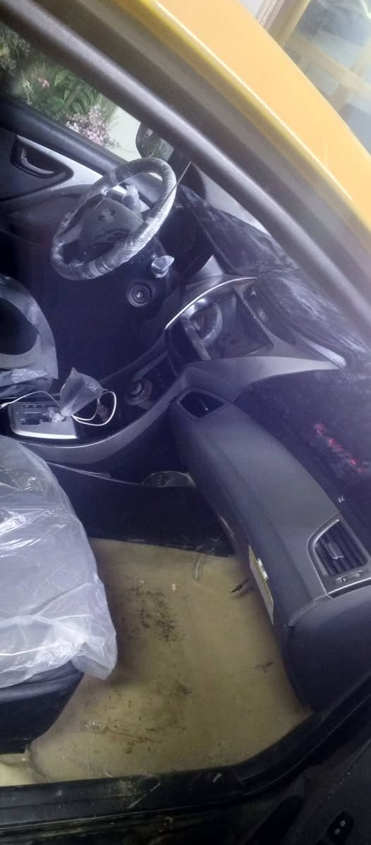 النترا 2012 امريكي ضرر جاملغ ضربه بالصندوق سعر 90 ***********
