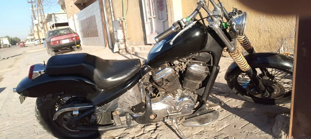 سلام عليكم البيع هونده ستد سيسي 400اوراق اصولي وكمرك مدفوع المكان العمارة
 ***********
