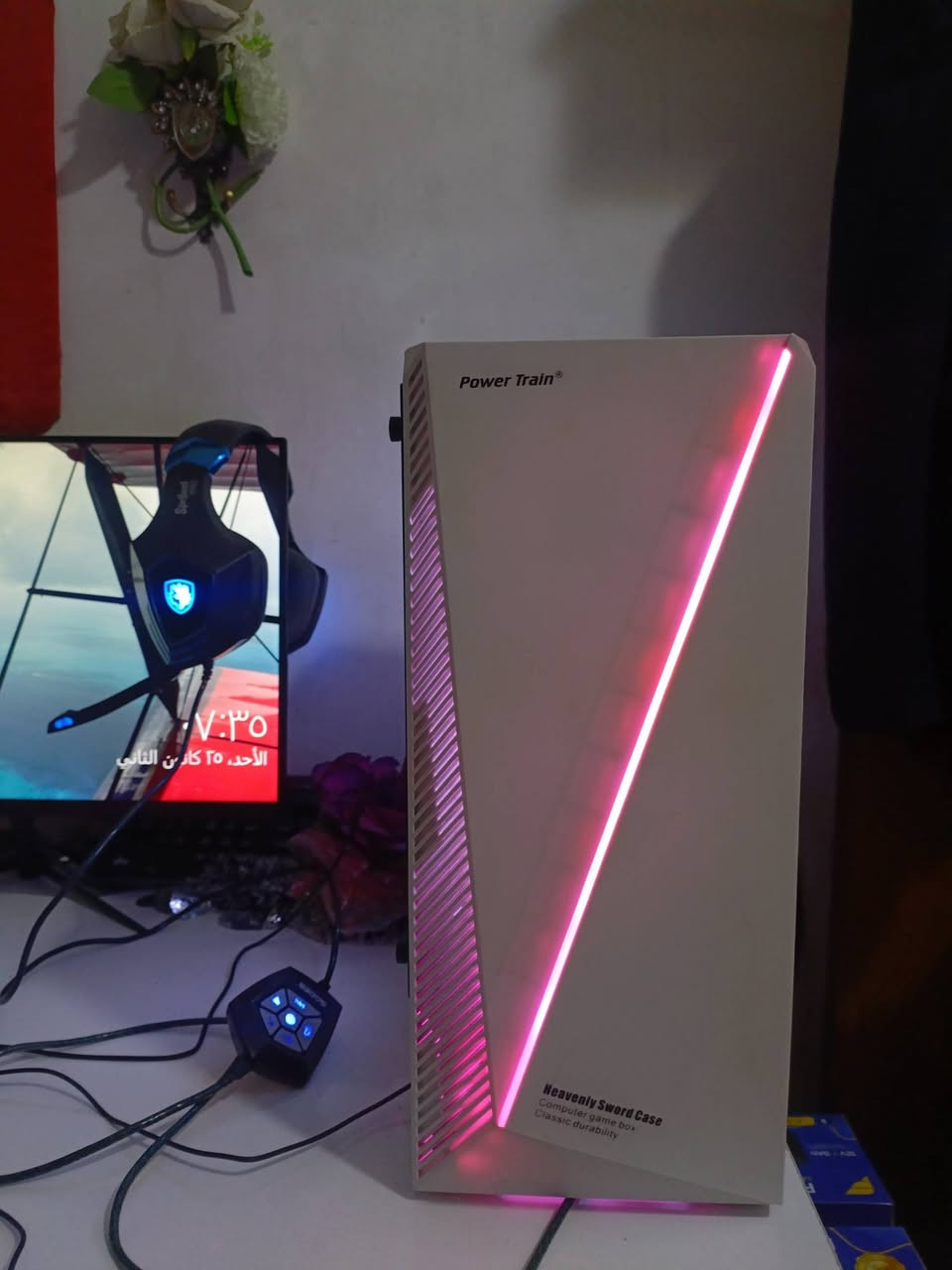 السلام عليكم #PC للبيع 

CPU CI5 9400F

GPU RX 590 8GB (NITRO DUPPHER)

RAM 16 GB (2*8) 3200 DDR4

M.B H310 S2H GIGABYTE

M.2 1TB (1000GB) KINGSPEC

PSU FSP HEXA 500W+

CASE POWER TRIN 3FAN RGB

REMOTE CONTROL 

///////////////////////////////////////////////////////////////
الشاشة 
MASS 

144 HZ

24 INCH

IPS

//////////////////////////////////////////////////

كيبورد + ماوس

/////////////////

UPS FARPER 1500W

//////////
الفرمته والتعريفات عليه 

السعر 600 الف دينار المكان بغداد 
كامله من كلشي بس تشد وتلعب 

للاستفسار الاتصال على الرقم ***********
***********
واتساب متوفر
