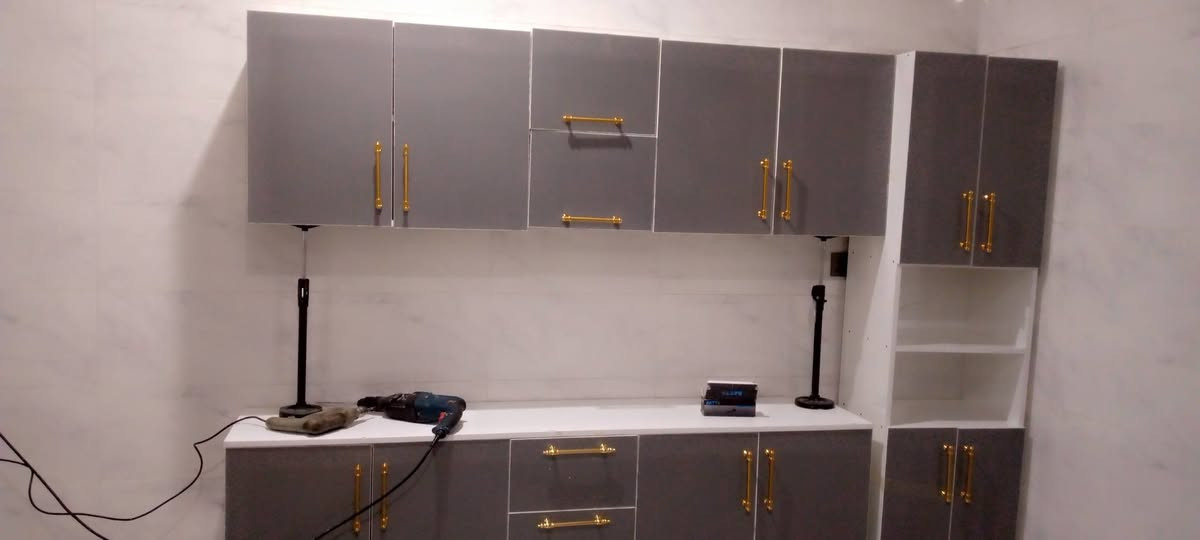 اغراض منزليه للبيع في قضاء الرمانه التواصل خاص او على واتساب ***********
