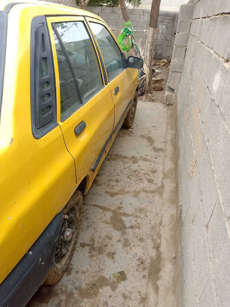 سايبه موديل 2015 سياره جاهزه راعيه ماندله السنويه عضم عاج سياره نكره بغداد قريب على بسمايه ناحيه الوحدة الخالصه قرب مركز شرطة الوحده 12 ورقه *********** لاستفسار اتصل
