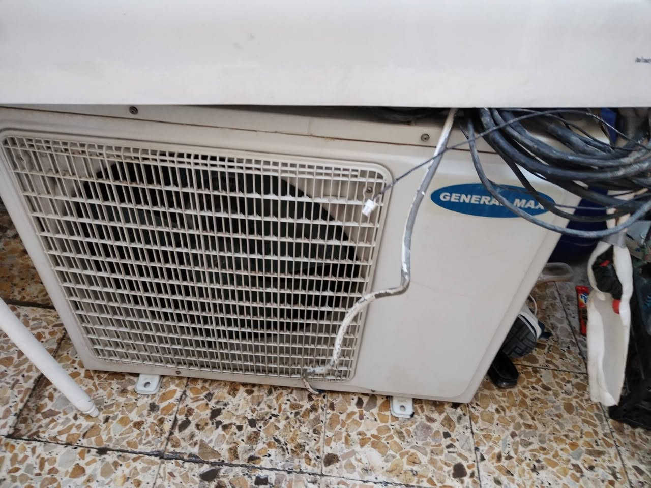 سبلت جنرال ماكس غاز ٢٢ طنين سبلت نظيف مفقود ستانه القطعه دخليه سعره#٢٧٥  بغداد الشعله
***********
