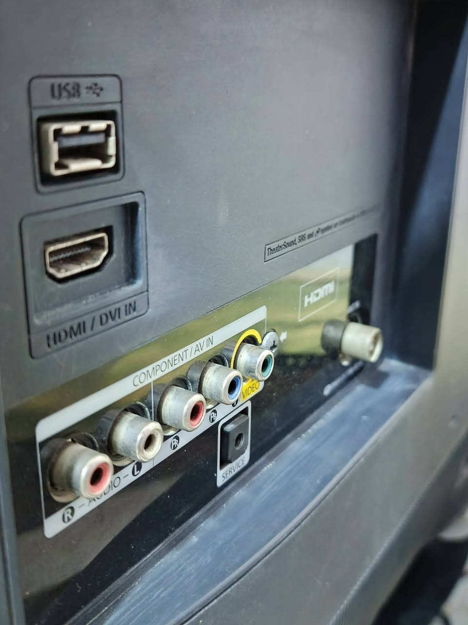 “تلفزيون (Samsung (32 نظيف،

 السعر (75,000) 
📍البصرة القديمة 
 تواصل:***********
