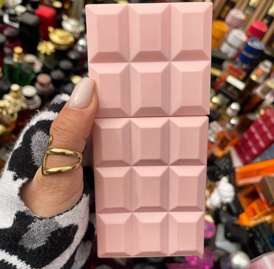 سويت توث بـ 4 سينت عظمه العظمه ♥️♥️♥️♥️

برفيوم جباااار وريحتهم وهم وحيات ربنا جمدااااان جدااااااا ♥️♥️♥️

سايز 100 ملي ي حلوين ♥️♥️♥️

السعر : 350ج 🔥🔥🔥🔥🔥🔥

روايحهم جباااااااره عن تجربه بجد 🔥🔥🔥🔥🔥🔥


**إذا كنت صاحب هذا الإعلان وتريد حذفه لأي سبب، رجاءا أرسل رسالة إلى الدعم الفني**