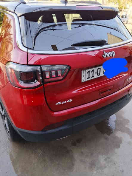 جيب كومباس ٢٠٢٣ ليمتد فول مواصفات عدا الفتحه رقم بغداد للبيع او مراوس تحويل مباشر حادث بسيط تبديل باب السائق اصلي نفس اللون مع تصليح في الجاملغ الأيسر صور الحادث مع المنشور ورقم الشاصي أيضا 
المواصفات 
محرك ٢٠٠٠ تيربو
كير اوتوماتيك  وعادي
كشنات جلد وكان السائق كهربائي
تبريد قطعتين وتدفئه بالكشنات الاماميه  والاستيرن
حساسات أماميه وخلفيه
شاشة تدعم كار بلي
رادارات أماميه وخلفيه
رادارات جانبيه
رادار مانع تصادم
رادار تحديد مسار
إشارات بالمرايا الجانبية وتنبيه الامتياز الخاطئ
توقف ذاتي بالازدحامات 
هاند بريك بصمه
ماشيه ٣٩ الف كم
مواصفات أخرى معروفه بالليمتد جيب كومباس ٢٠٢٣ ليمتد فول مواصفات عدا الفتحه رقم بغداد للبيع او مراوس تحويل مباشر حادث بسيط تبديل باب السائق اصلي نفس اللون مع تصليح في الجاملغ الأيسر صور الحادث مع المنشور ورقم الشاصي أيضا 
المواصفات 
محرك ٢٠٠٠ تيربو
كير اوتوماتيك  وعادي
كشنات جلد وكان السائق كهربائي
تبريد قطعتين وتدفئه بالكشنات الاماميه  والاستيرن
حساسات أماميه وخلفيه
شاشة تدعم كار بلي
رادارات أماميه وخلفيه
رادارات جانبيه
رادار مانع تصادم
رادار تحديد مسار
إشارات بالمرايا الجانبية وتنبيه الامتياز الخاطئ
توقف ذاتي بالازدحامات 
هاند بريك بصمه
ماشيه ٣٩ الف كم
مواصفات أخرى معروفه بالليمتد
السعر ١٧٠ 
***********
