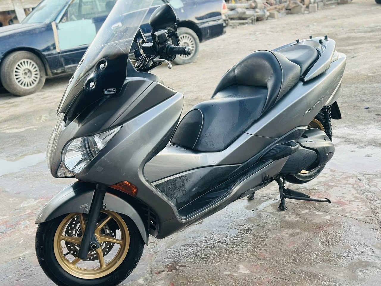 صفر عشره فول مسجل  كفاله عامه 
مكاني بصره 
ماشيه 18 الف حقيقي
***********
***********
