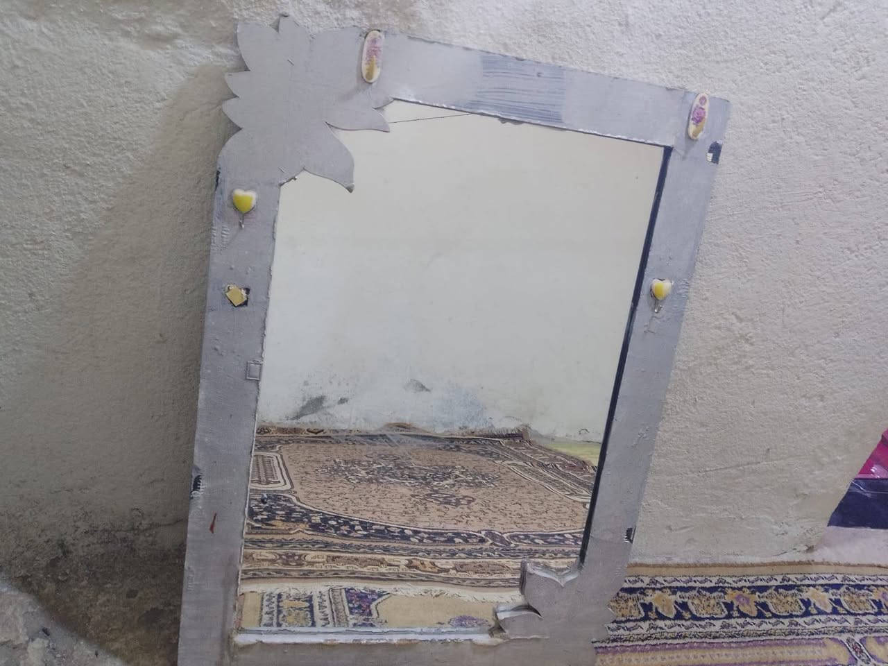 مرايات محل حلاقه نظاف قيم واخذهن


**إذا كنت صاحب هذا الإعلان وتريد حذفه لأي سبب، رجاءا أرسل رسالة إلى الدعم الفني**