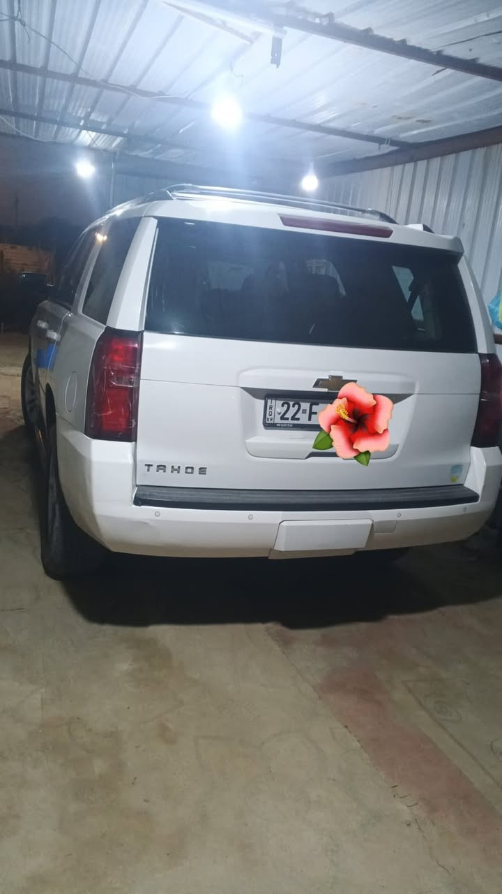 تاهو 2017 خليجي وكاله لمنصور
ماشي 160 رقم اربيل دولي
بيهه صبغ جدا قليل بلجاملغ امامي
وبيهه شبر بارد بلباب الخلفي 
السعر 340 وبيهه مجال بسيط 
***********
