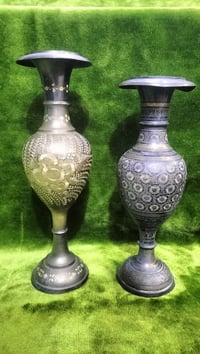 انتيكة • نقش يدوي • فازة نحاس