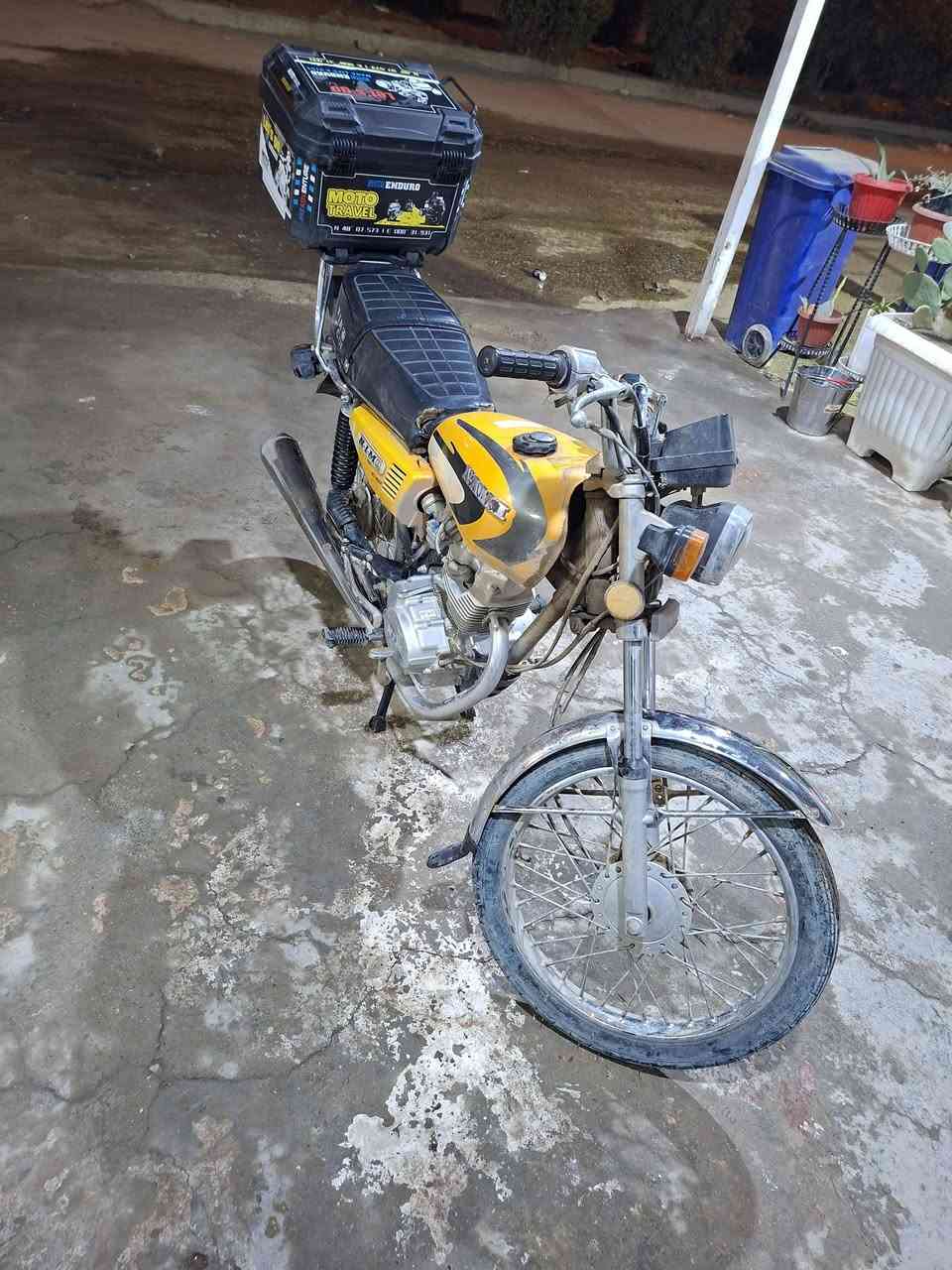 دراجة نامة امتياز موديل 2023 

للبيع السعر 450 مكان الدراجه  الحلة الجزائر 

اتصل على الرقم ***********
