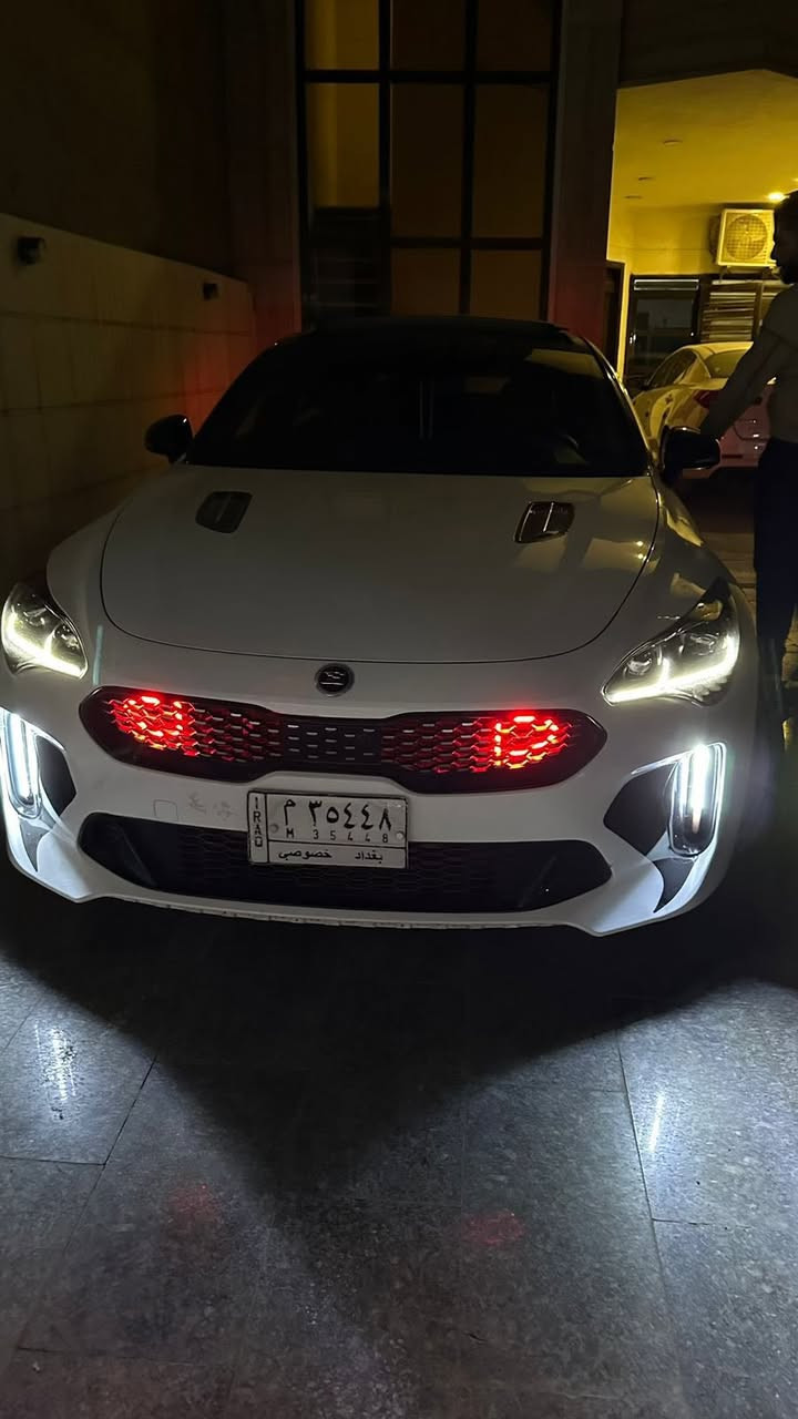 للبيع گيا ستنگر kia stinger 
موديل 2019 
وارد امريكي 
الفئة GT2 
محرك 6سلندر 3.3 twin turbo
سونار موجود بالمنشور

سياره مزوده واضافات عليها✈️

داخله كلين ونطخت داخل العراق والسونار موجود

شواصي سليمه 

محدث جديد موديل 2023 كلها جديد
 
مواصفات 1/1 اعلى مواصفات بالستنگر 
كامرات 360 درجة 
بنوراما سياره 

كشنات احمر بلادي 

كشن خزن ميموري 
رادارات جانبية وامامية وخلفية 
تدفئة تبريد كشنات 
الكشنات الخلفية تدفئة 
جنطة كهرباء  
دخول ذكي مع ترحيب 
اوتو ستوب 
Start & off بالازدحامات 
انضمة قيادة eco sport normal smart 

كير محرك بحالة الوكالة ممفتوحات 
السعر 171 وقابل للتفاوض بشي بسيط حك الجية 
مكان السيارة نفق الشرطه 
للأستفسار 

رقم تلفون ***********
