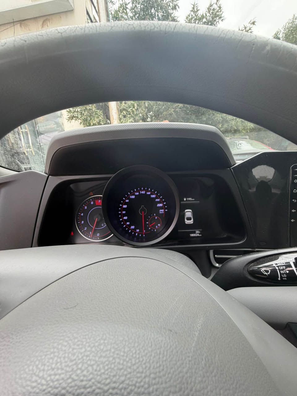 النترا ٢٠٢٣ رقم اربيل جديد باسمي 
بارد جاملغ امامي 
وجاملغ خلفي بي طخه 
مكان بغداد 
مكلف بلنشر للاستفسار اتصال عل رقم 
*********** بغداد, العراق
