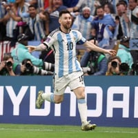 كأس العالم 2022 • ليونيل ميسي • منتخب الأرجنتين • كرة قدم • طقم تذكاري...