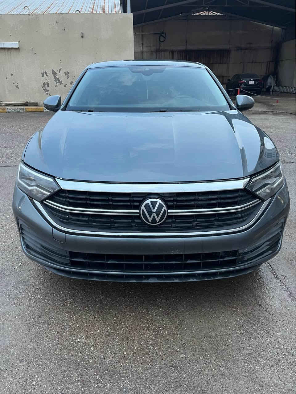 فوكس واكن جيتا وارد امريكي للبيع او مراوس
موديل 2024 ماشية 20 الف 
بدون صبغ بدون ارباكات شرط 
مواصفات السيارة 
شاشة كبيرة 
كاميرا خلفي 
رادار امامي 
حساسات خلفي 
بريك بصمة 
ويل كروم 
لآيت زينون 
تحكم استيرن
تحديد سرعة 
تترقم شمالي. اربيل. دهوك. سليمانية. 
العنوان اربيل 
السعر 142 ومجال 
واتساب *********** أربيل, العراق
