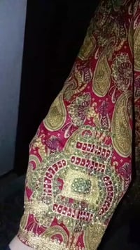 ملابس • للبيع