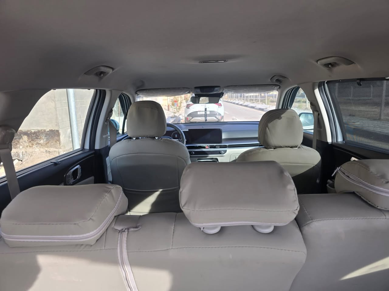 سلام عليكم سورنتو موديل 24 ماشيه 60 جديده رقم بابل كفاله عامه عدا بارد بسيط جدا ويل 19 داتا شو 6 سلندر فول قماره حديد مكانها بابل ب292 وبيها مجال للاستفسار :- ***********
