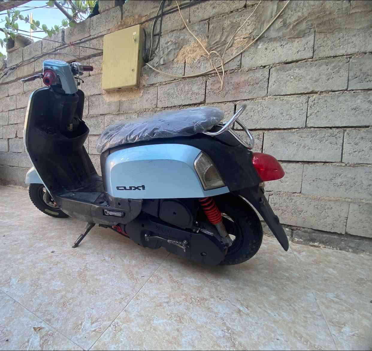 بوليسي موديل 2007 ) مزودة شيال رياضي يدات صالنصة رياضي كهرباياتة كلها شغاله تايرات جدد نقص بيها قبق مال بانزين مكينه مبدل بيها بس ولفات فقط كلشي متصرف عليها ربع مذب عليها نكرة سلف كيج سرعه شغال مكاني مدخل الرحمه مجمع الصناعي قرب مدرسه الحياة رقم*********** واتساب اتصال بكيفك سعر 500 وبيها مجال
