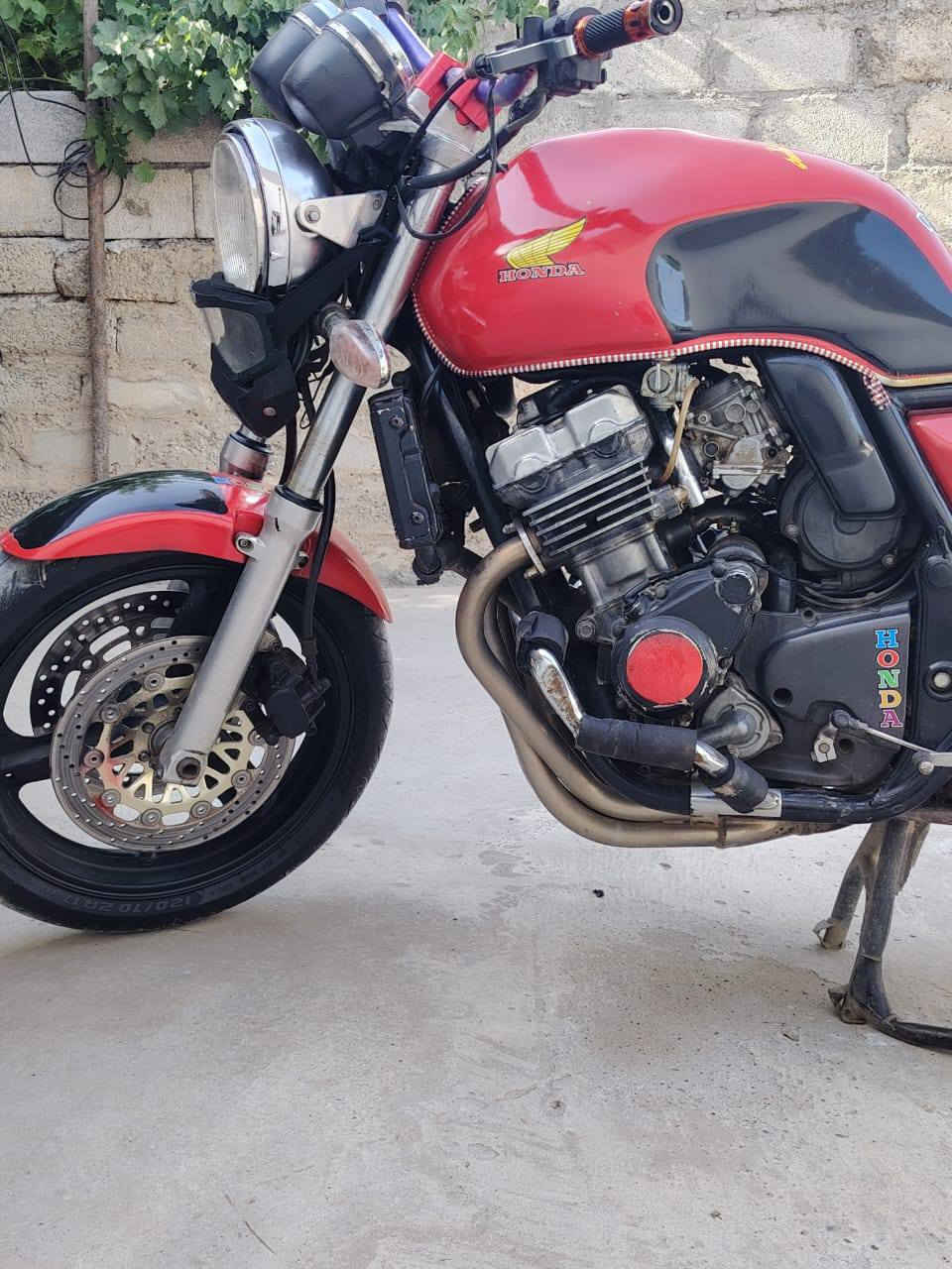 البيع سبي فور جيل اول 16ولف كربلاء كله شقله نكره سلف باي وقت مكينه خير من الله لا صوت ولا شي مكان دراجه موصل سعر مليون و 250 وبي مجال حك جيتك رقم ***********
