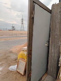 باب سلايد • نظيف ٩٠٪ • عرض ٣ وربع