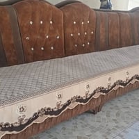 ديوان ٧ونص امتار سعره مناسب جداً وبيع مستعجل للتواصل الرقم بي واتساب 0...